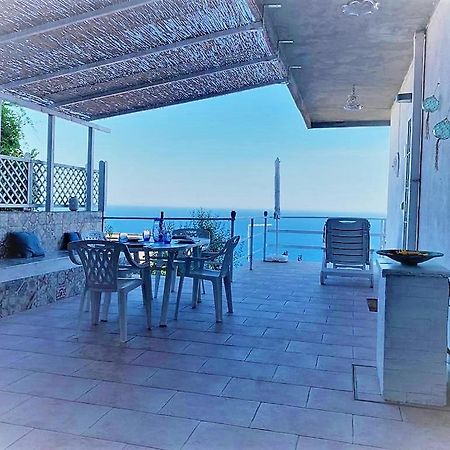 Residenza Jonica Apartment Летояни Екстериор снимка